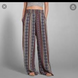 Abercrombie & Fitch palazzo stretch pants XS